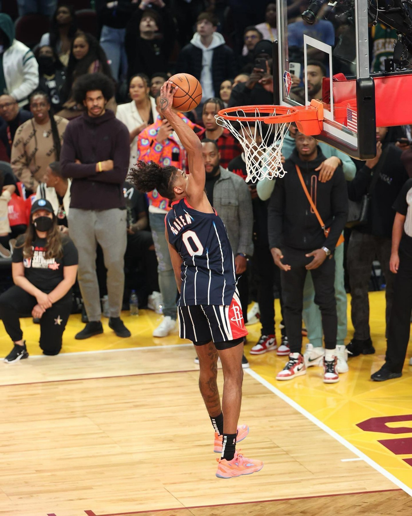 坚实基础 坚实基础